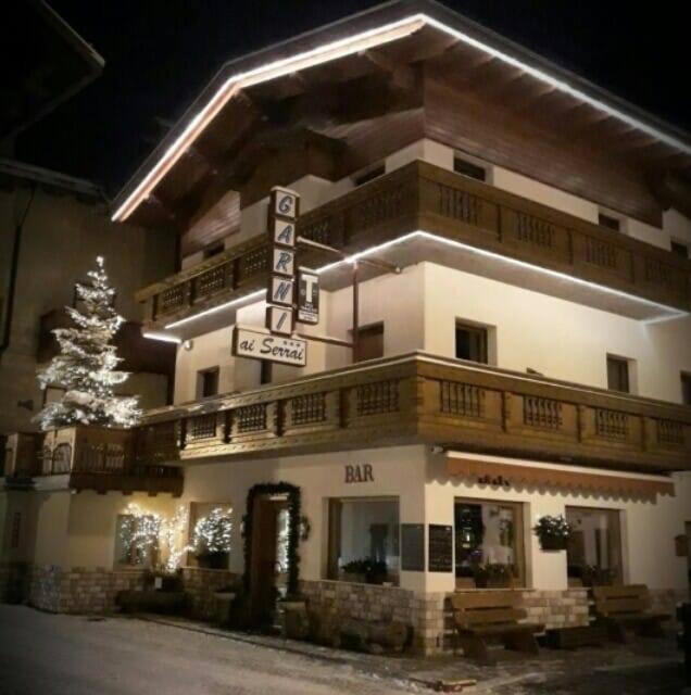 Hotel Garni Ai Serrai روكا بييتوري المظهر الخارجي الصورة